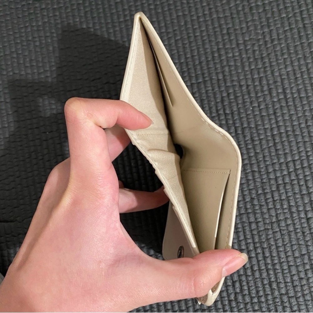 Charles & Keith Card Holder - Picture 11 of 12